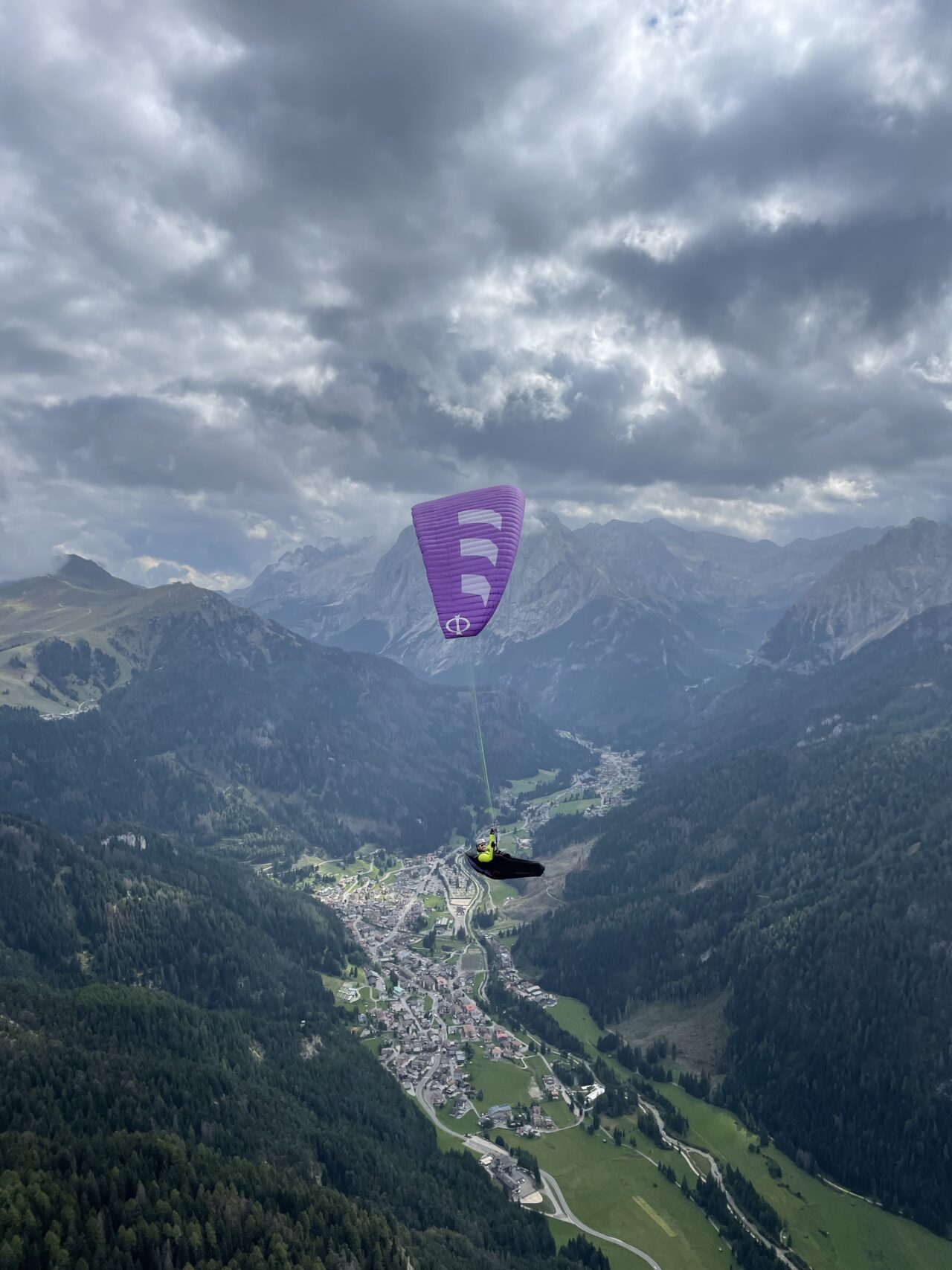 Flugferien Dolomiten mit den   AIR BASE FLYERS
